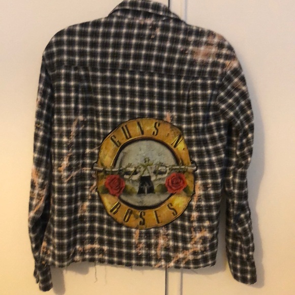 Long sleeve Two Gypsies Souls cropped flannel - Picture 2 of 2